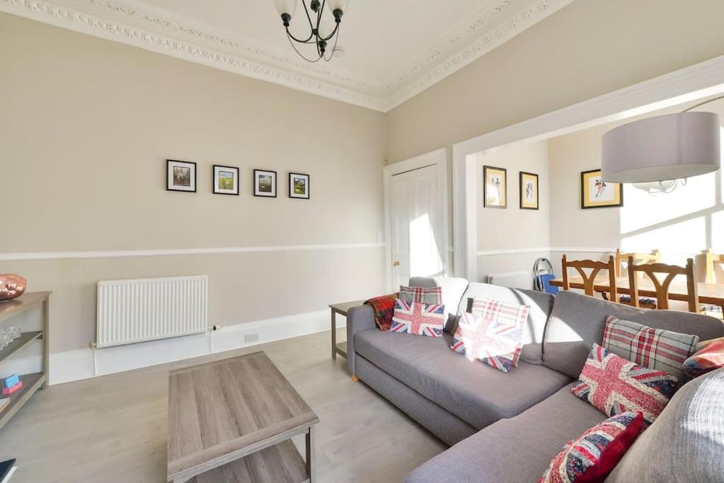 George IV Bridge - Superbly Located 3 Bedroom! Edynburg Zewnętrze zdjęcie